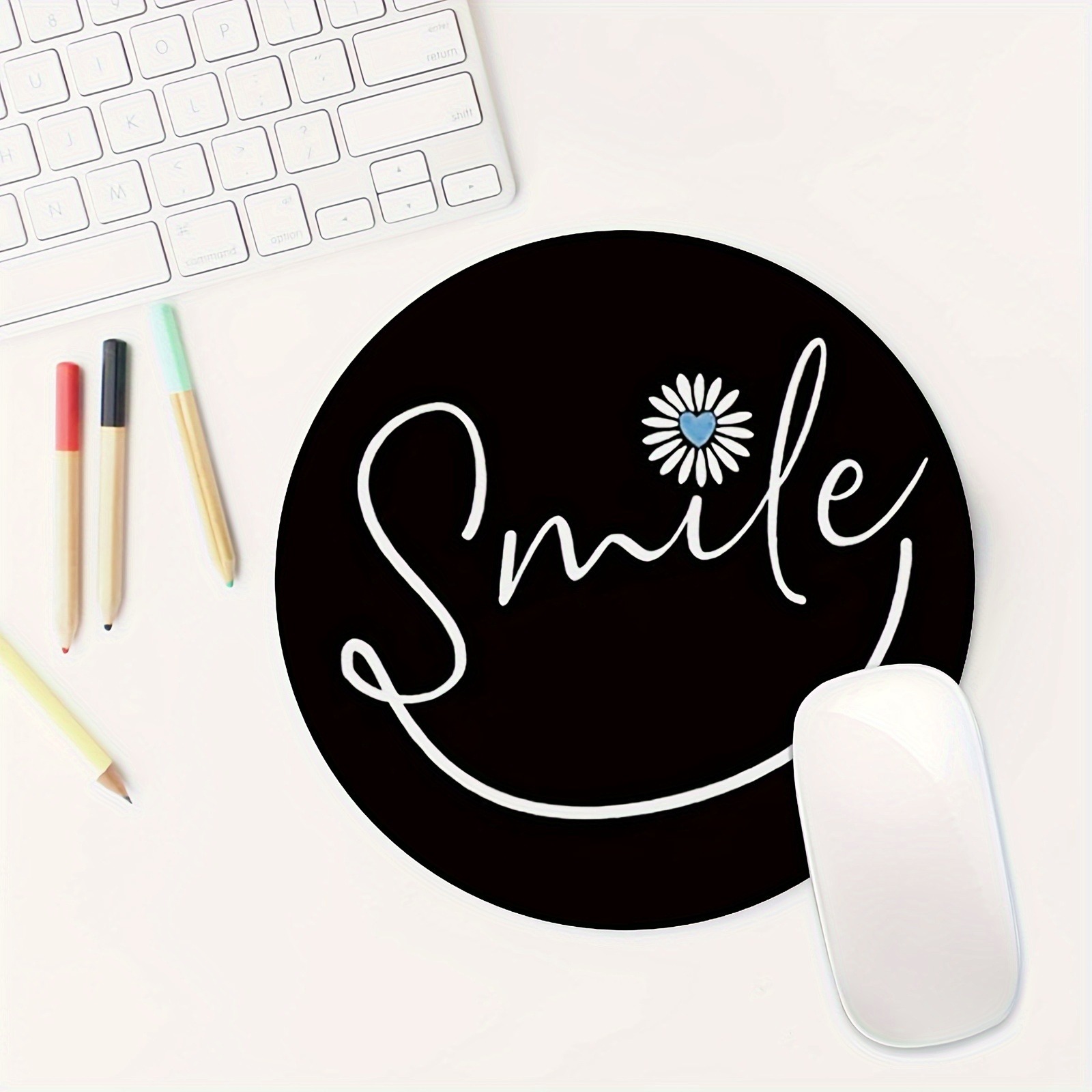 Smile pattern gaming mouse pad - Office Furniture Brand ulasan dan harga